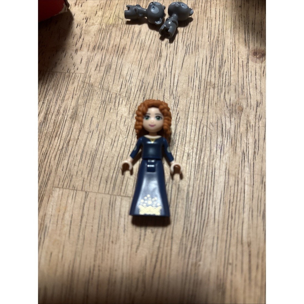 LEGO Disney Princess Merida Minidoll Figure Brave Highland Games 41051
